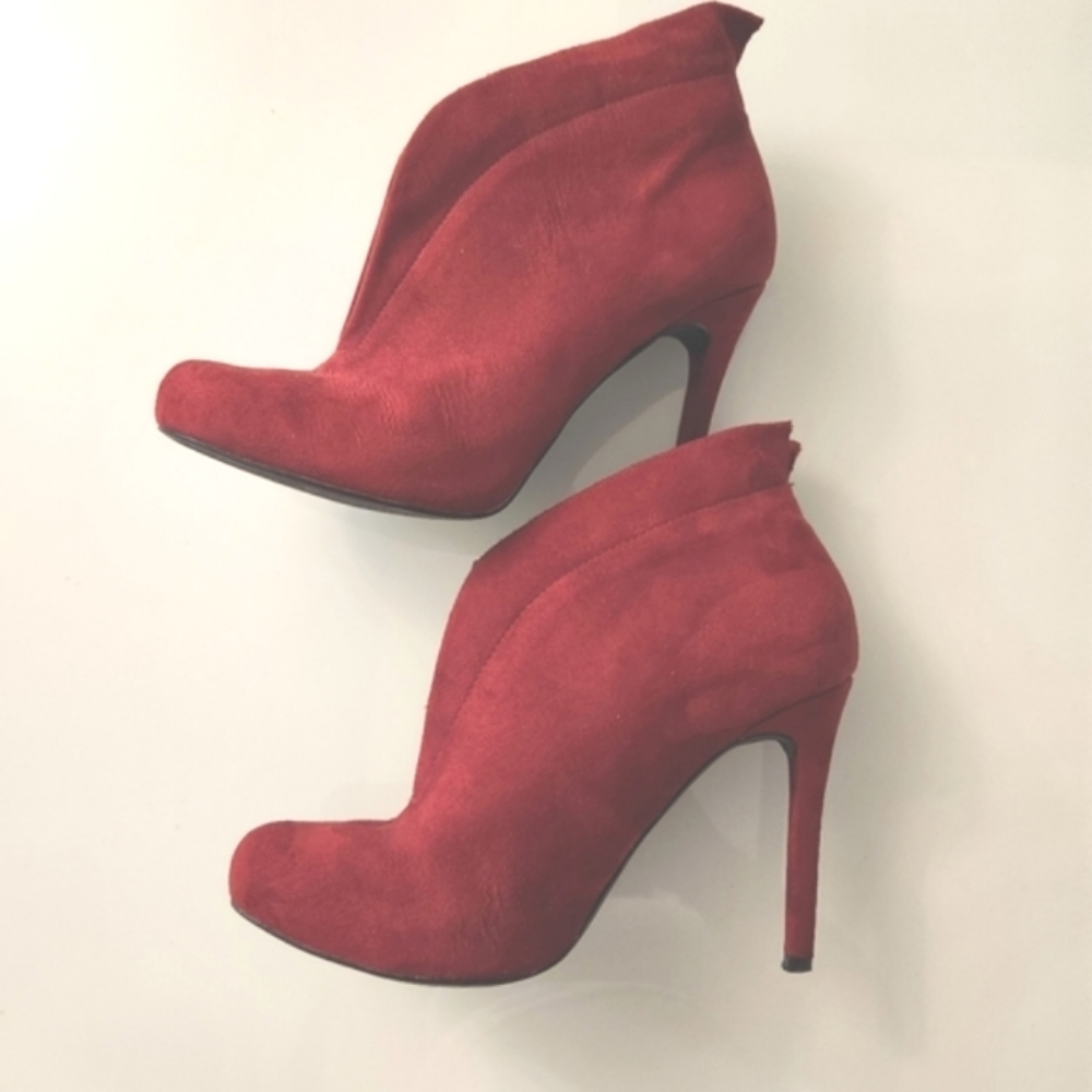 Aldo Andrea size 8.5 ankle boots